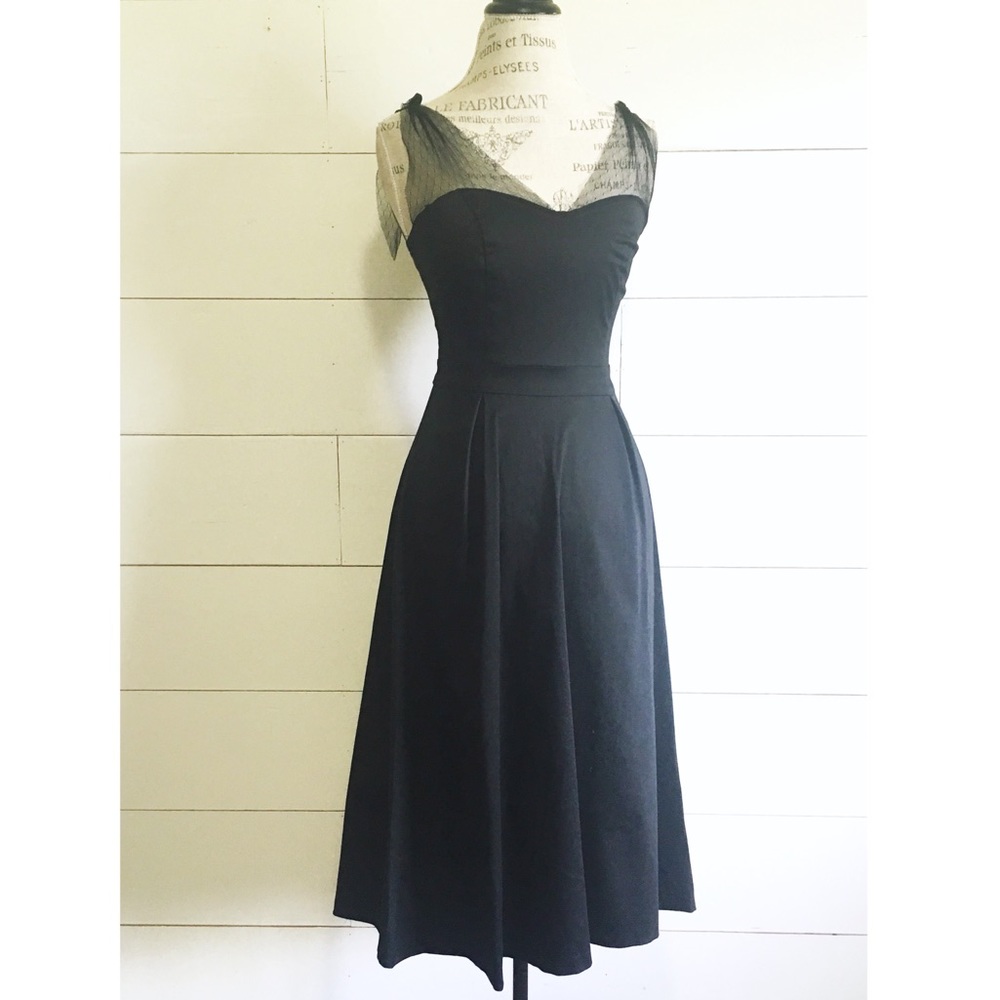 NWOT black sweetheart A-line mididress